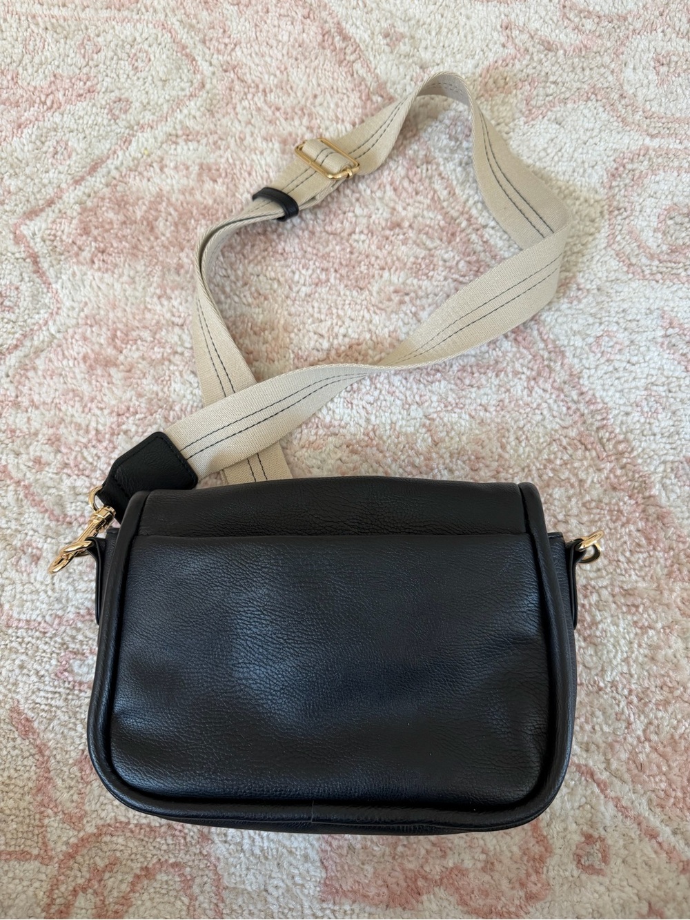 Universal Thread Adjustable Crossbody - Picture 2 of 4
